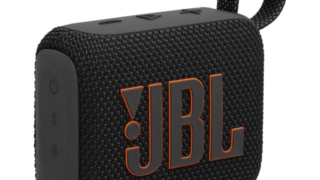 5 Best Bluetooth Speakers Under 2000 in India (2026)